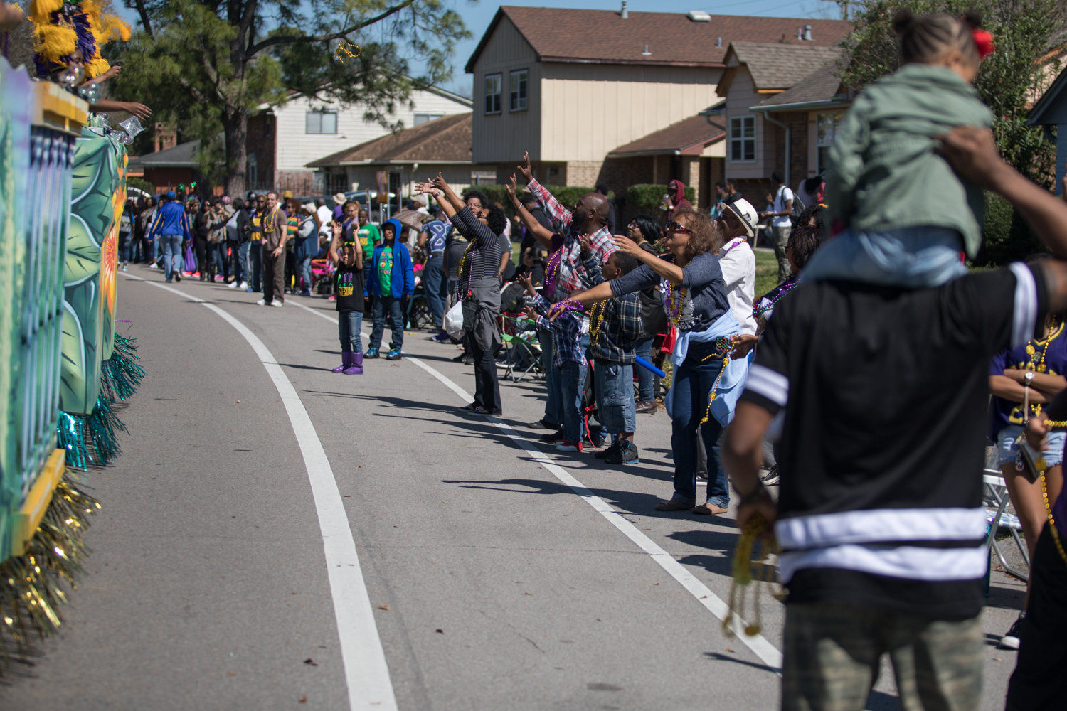 Krewe of NOMTOC 2017 rolls in Algiers: See Mardi Gras parade photos